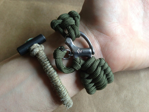 Forged Steel Snap Shackle Full Weave Bracelet