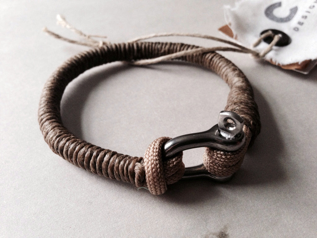 Paracord shackle online